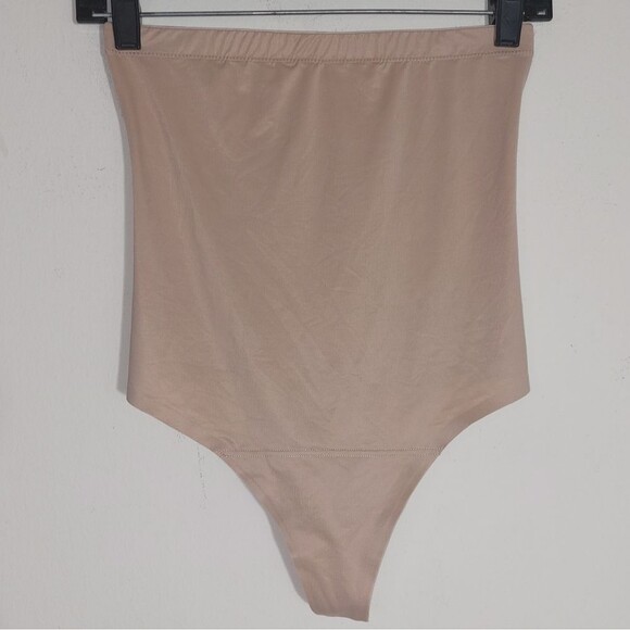 EUC ASSETS by SPANX Women's Flawless Finish High-Waist Shaping Thong Beige SZ L - Picture 6 of 11